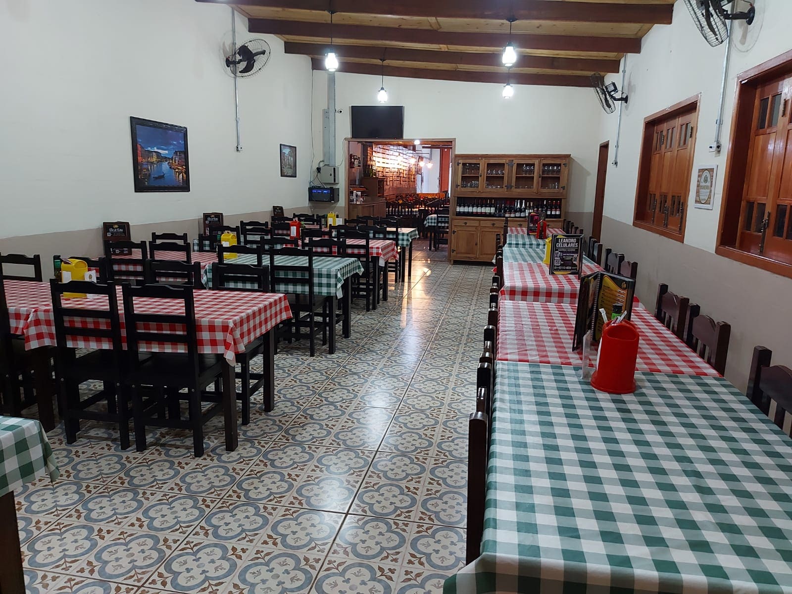 Cia Gourmet Pizzaria (2)